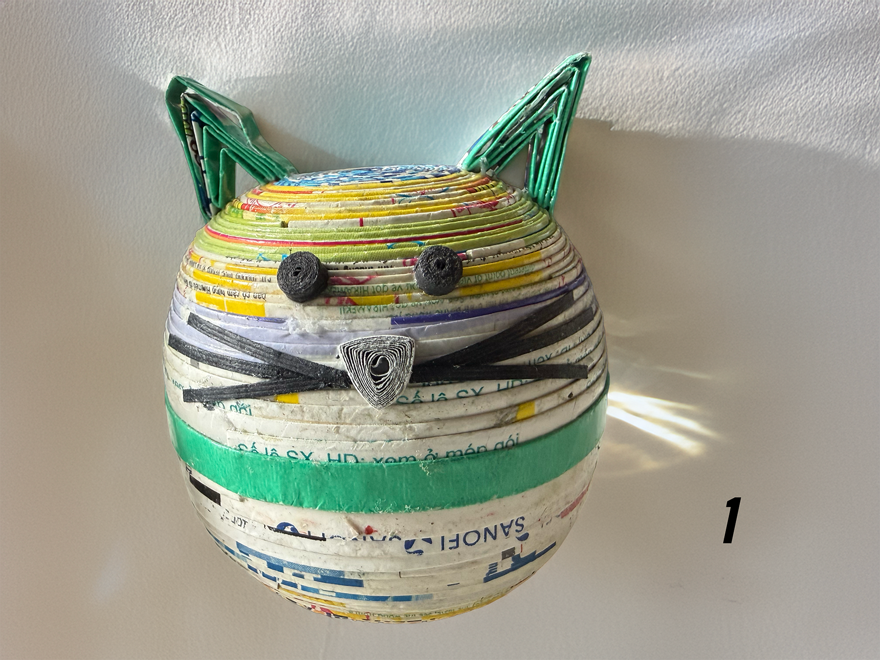 Coiled Paper Cat Box