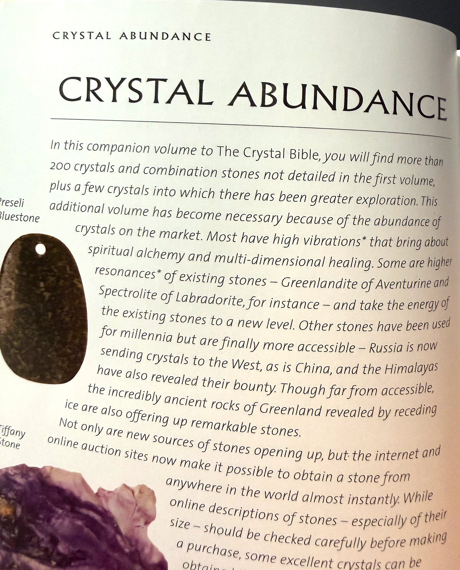 The Crystal Bible by Judy Hall