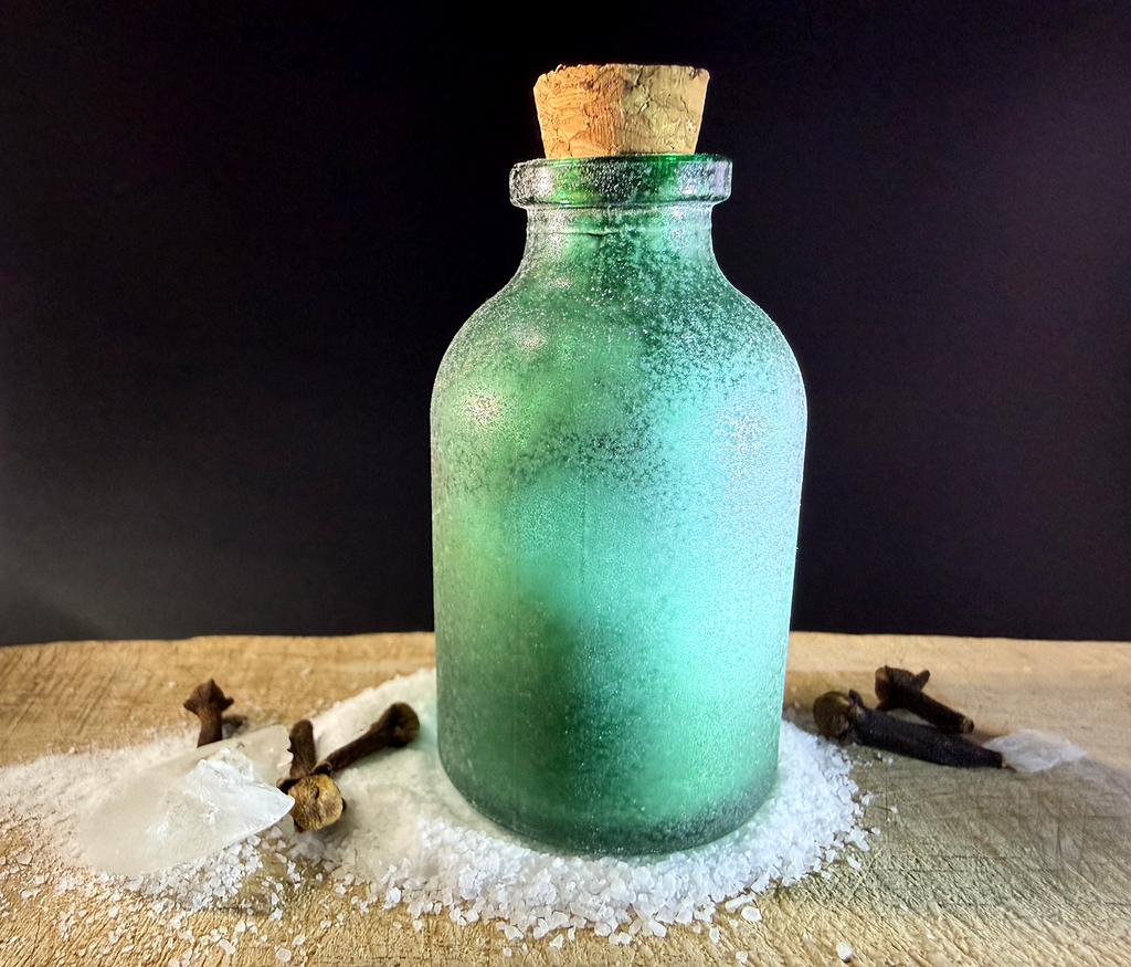 NRG2GO Bottle for Energetic Purification, Protection, & Amplification - Includes Genuine Herkimer Diamonds