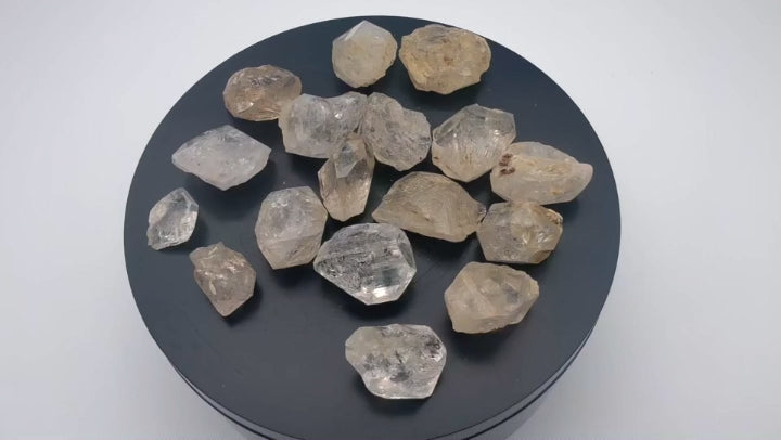 Clear Quartz Lot - 84g, 17 Clear Quartz Crystals BBQC12092026